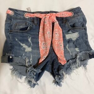 Altar'd State Distressed Denim Shorts Medium Wash Scarf Belt Grommet Size 25